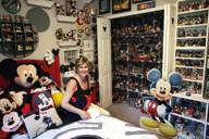 largest Mickey Mouse collection world record set by Janet Esteves