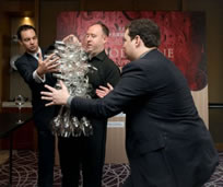 most wine glasses held in one hand world record set by Philip Osenton