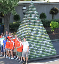worlds largest can pyramid