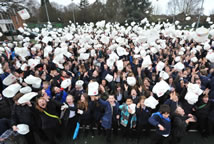 most people throwing chefs hats simultaneously world record set by the Thorpe St Andrew School