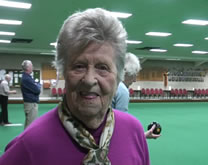 oldest bowler world record set by Jean Cowles