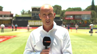  Former England captain Nasser Hussain has set a World Record for the highest catch of a cricket ball. In a challenge arranged by Sky Sport's Cricket a drone released the ball from a height of 32 metres before moving up to the even greater height of 49 metres.