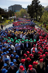 worlds largest human DNA helix by Genentech 