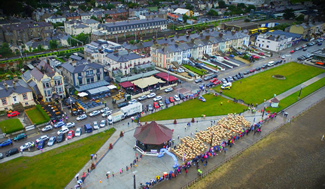 In aid of Purple House Cancer Support, which provides free cancer support services in Leinster, the world record for the most people dressed as sumo wrestlers was successfully broken with 293 participants.