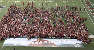 In celebration of the new Stay Giant(TM) campaign, the Brawny(R) Brand set a new world record title for the "Largest Gathering of People Wearing Plaid" at the Georgia Dome in Atlanta with 1,146 participants.