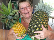 heaviest pineapple Christine McCallum