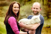 heaviest newborn lamb world record set by Joan the lamb