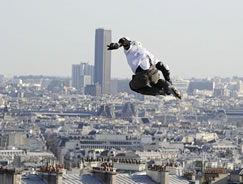 longest jump on rollerblades Taig Khris