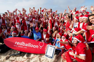  A group of 320 Santas surfed their way into the World Records Books on Bondi Beach in Sydney by taking part in the biggest ever surf lesson. They broke the previous world record of 250 surfers and raised awareness of mental health issues.