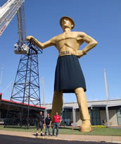 largest kilt in Tulsa by Steve Campbell 