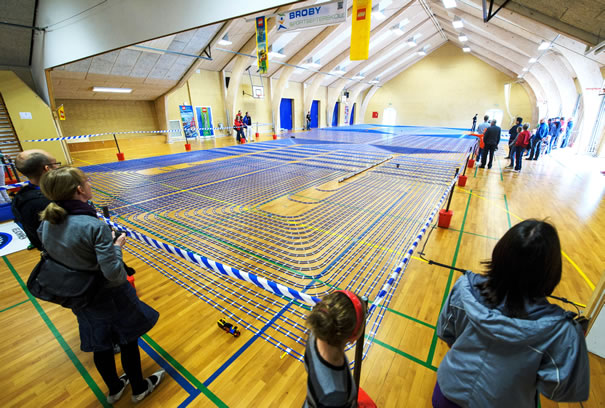 Longest Lego Railway: Denmark smash Guinness world record 