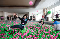  Kerry Hotel Pudong in Shanghai has created the world's largest ball pit 