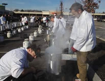 Most turkeys fried at the same time: McKinnon's sets world record 