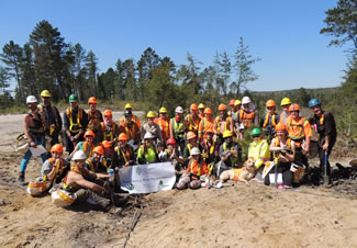 The Sustainable Forestry Initiative Inc. (SFI) and its partners across North America set a new world record title, planting 202,935 trees in one hour. SFI partnered with 29 teams of 25-100 people each to plant trees in locations from New York City to Vancouver Island, British Columbia. 