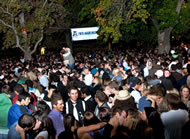 longest kissing chain Utah State University