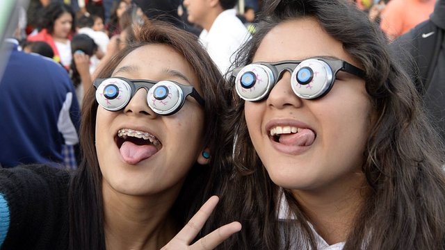 Largest gathering of people wearing googly eye glasses: Youth