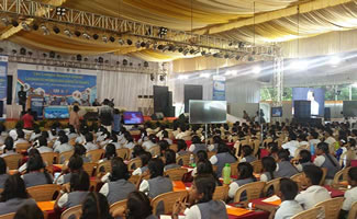 As many as 1,049 students at the India International Science Festival (IISF) in Anna University, Chennai, set a World Record for the Largest Biology Lesson.