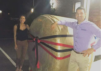 Andrew Fuda, CEO of Australian business Western Meat Packers Group (WMPG) has set a new world record for a bale of hay that cost $30,000 Australian dollars.