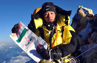 Anshu Jamsenpa has established a new women's record for a double ascent of the world's highest mountain in one season. On 21 May, Ms Jamsenpa reached the top of Mount Everest for the second time and stripped previous record-holder Chhurim Sherpa of the title. Ms Sherpa scaled the peak twice in a week in 2012 to claim the previous world record.