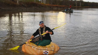 Swenson, 35, of Fergus Falls, Minn., paddled a 1,086-pound pumpkin for 26 miles on the Red River, breaking the Guinness World Record for the longest distance floated in a pumpkin.