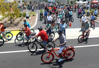  More than 300 electric bike riders attempted to establish a World Record for the largest parade of electric bike riders. 