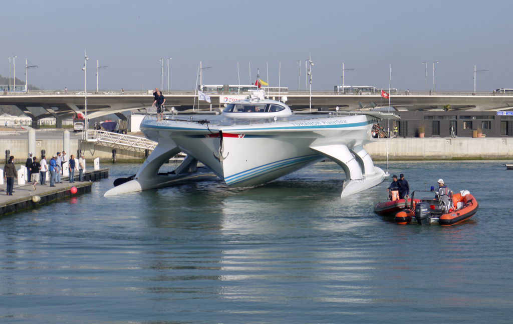 Fastest Transatlantic Crossing By Solar Power Planetsolar Breaks Guinness World Record