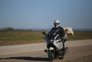  Endurance rider Carl Reese has set the World Record for the "Greatest Distance in 24 hours on a Motorcycle (individual) on a track." The record was set at the Continental Tire Proving Grounds in Uvalde,Texas. He logged 2119 miles in less than 24 hours, breaking the existing record of 2023.5 miles set by Matthew McKelvey in 2014. 